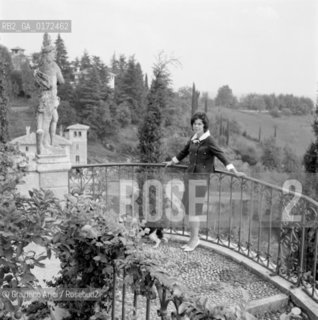 THE PRINCESS MARIA BEATRICE DI SAVOIA IN THE VILLA  EL GALEZO - ASOLO - 1960 - © ARCHIVIO Graziano Arici/Rosebud2  / NOBILI / PRINCIPESSA