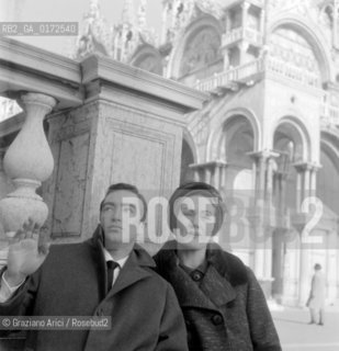 THE OPERA SINGER JOAN SUTHERLAND WITH HER HUSBAND IN VENICE - 1961  © ARCHIVIO Graziano Arici/Rosebud2  / MUSICA / MUSICA LIRICA / CANTANTE