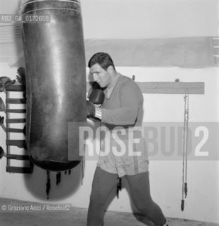 THE BOXER FRANCO DE PICCOLI - MESTRE - 1962 - © ARCHIVIO Graziano Arici/Rosebud2  / PUGILE / SPORT