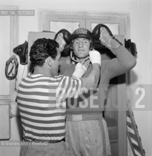 THE BOXER FRANCO DE PICCOLI - MESTRE - 1962 - © ARCHIVIO Graziano Arici/Rosebud2  / PUGILE / SPORT