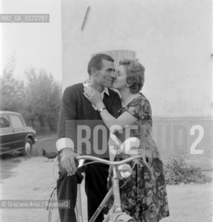 THE CYCLIST ARTURO SABBADIN AT HIS HOME IN MIRANO - 196? - © ARCHIVIO Graziano Arici/Rosebud2  / SPORT / CICLISTA