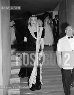 THE OPERA SINGER ANNA MARIA LONGOBARDI IN VENICE - 1949 © ARCHIVIO Graziano Arici/Rosebud2  / MUSICA/ CANTANTE LIRICO