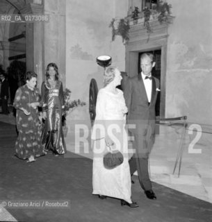 THE COUNT GIOVANNI VOLPI WITH THE COUNTESS VENDRAMINA MARCELLO VENDRAMIN - 1965 © ARCHIVIO Graziano Arici/Rosebud2  / NOBILE / CONTI