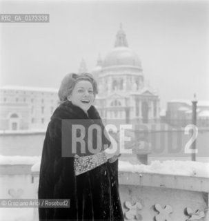THE OPERA SINGER  MARCELLA POBBE IN VENICE - 1963 © ARCHIVIO Graziano Arici/Rosebud2  / MUSICA / CANTANTE LIRICO / NEVE