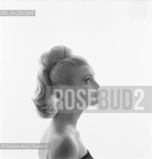 THE POP SINGER PATTY PRAVO - 196? -  © ARCHIVIO Graziano Arici/Rosebud2  / MUSICA POP / CANTANTE
