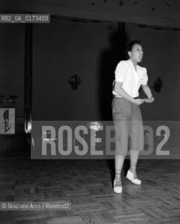 THE  POP SINGER AND DANCER JOSEPHINE BAKER AT THE INTERNATIONAL FILM FESTIVAL AT VENICE LIDO - 1948 © ARCHIVIO Graziano Arici/Rosebud2  / MUSICA / POP ROCK / CANTANTE / DANZA / BALLERINA / MOSTRA DEL CINEMA