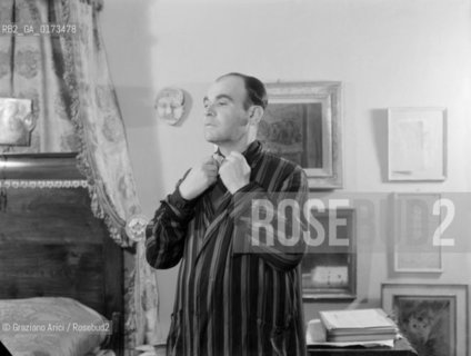 THE PAINTER FILIPPO DE PISIS (FILIPPO TIBERTELLI) AT HIS HOME - VENICE- 1946 © ARCHIVIO Graziano Arici/Rosebud2  / ARTE / PITTURA