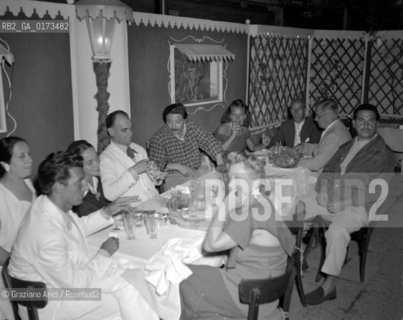 THE PAINTER FILIPPO DE PISIS (FILIPPO TIBERTELLI) AT THE RESTAURANT ANTICO PIGNOLO - VENICE- 1946 © ARCHIVIO Graziano Arici/Rosebud2  / ARTE / PITTURA