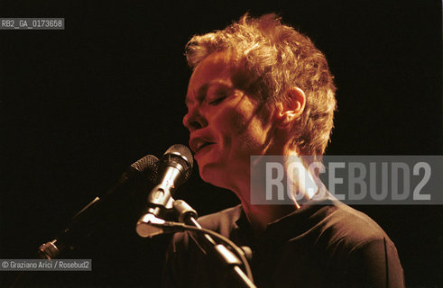 LA COMPOSITRICE COMPOSITRICE CONTEMPORANEA CANTANTE VIOLINISTA LAURIE ANDERSON - VENEZIA - 2001 @ Graziano Arici/Rosebud2