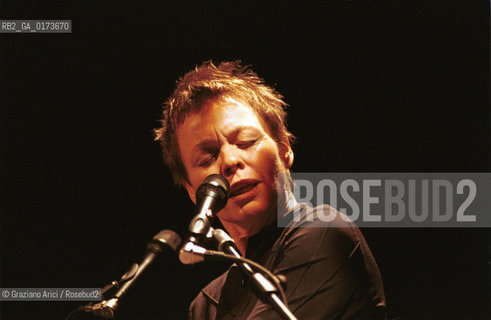 LA COMPOSITRICE COMPOSITRICE CONTEMPORANEA CANTANTE VIOLINISTA LAURIE ANDERSON - VENEZIA - 2001 @ Graziano Arici/Rosebud2