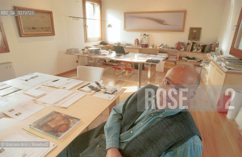 IL CRITICO DARTE MARCO GOLDIN NELLA SEDE DELLA CASA EDITRICE LINEA DOMBRA A CONEGLIANO - ©Graziano Arici/Rosebud2