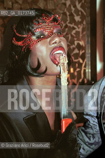 LA CANTANTE GRACE JONES AL CARNEVALE DI VENEZIA - © GRAZIANOARICI / MASCHERA / COLTELLO