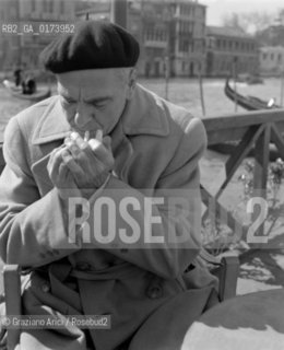 THE EDITOR WALLACE DEWITT- VENICE - 1948 - © ARCHIVIO Graziano Arici/Rosebud2  / EDITORE / VARIE