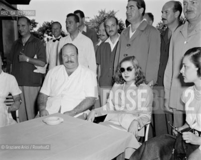 THE KING FARUK OF AEGYPT WITH HIS WIFE  IN TORCELLO (VENICE)  - 1951 © ARCHIVIO Graziano Arici/Rosebud2  / NOBILTA / RE