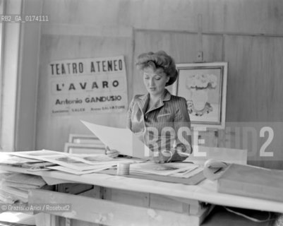 THE PAINTER ANNA SALVATORE IN HER STUDIUM - ROME - 1949 © ARCHIVIO Graziano Arici/Rosebud2  / ARTE / PITTORE