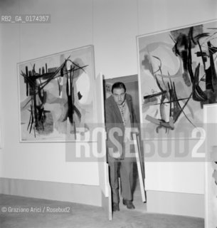 THE PAINTER GIUSEPPE SANTOMASO IN VENICE - 1954 © ARCHIVIO Graziano Arici/Rosebud2  / ARTE / PITTORE
