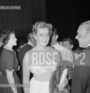 THE COUNTESS AND PRODUCER MARINA CICOGNA MAZZONI - VENICE- 1950 © ARCHIVIO Graziano Arici/Rosebud2  / CINEMA / PRODUTTORE / NOBILI / CONTESSA