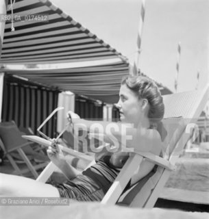 BARBARA HUTTON AT VENICE LIDO BEACH - © ARCHIVIO Graziano Arici/Rosebud2  / ECONOMIA / SPIAGGIA