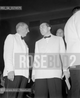 THE MINISTER GIULIO ANDREOTTI WITH THE COMMENDATORE LUPARINI AT X INTERNATIONAL FILM FESTIVAL OF VENICE - 1949 © ARCHIVIO Graziano Arici/Rosebud2  / MOSTRA DEL CINEMA / POLITICA / MINISTRO / COMMENDATORE