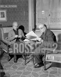 THE PAINTER ARTURO TOSI WITH HIS WIFE-  MILAN - 1948 © ARCHIVIO Graziano Arici/Rosebud2  / ARTE / PITTORE