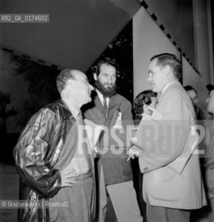 THE PAINTER EMILIO VEDOVA WITH THE PAINTER MARCELLO MASCHERINI AND GRAZIONI - VENICE - 1950 © ARCHIVIO Graziano Arici/Rosebud2  /ARTE / PITTORE