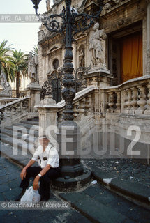 SICILIA  , ( CATANIA ) ACIREALE  : DUOMO  - © 2002 Graziano Arici/Rosebud2 / GEO /