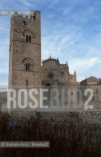 SICILIA  , ( TRAPANI ) ERICE  : CHIESA MATRICE    - © 2002 Graziano Arici/Rosebud2 / GEO /