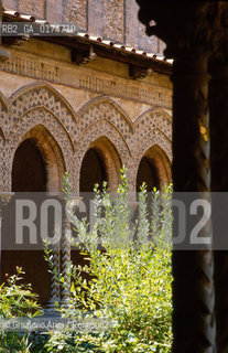 SICILIA  , (PALERMO) MONREALE : CHIOSTRO    - © 2002 Graziano Arici/Rosebud2 / GEO / ARCHITETTURA NORMANNA