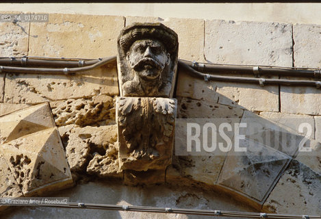 SICILIA  , (SIRACUSA) NOTO : STRADA DEL CENTRO    - © 2002 Graziano Arici/Rosebud2 / GEO / ARCHITETTURA / BAROCCO