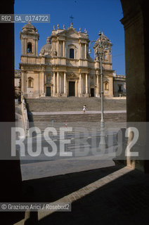 SICILIA  , (SIRACUSA) NOTO : DUOMO    - © 2002 Graziano Arici/Rosebud2 / GEO / ARCHITETTURA / BAROCCO