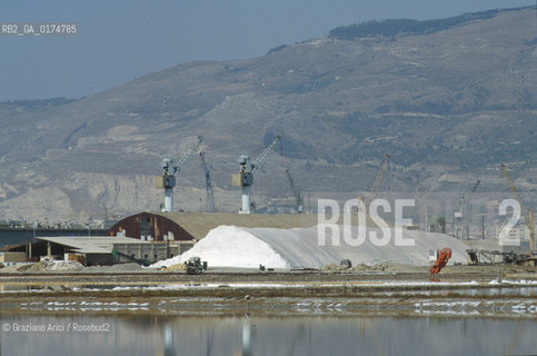 SICILIA  , TRAPANI : SALINE  - © 2002 Graziano Arici/Rosebud2 / GEO /