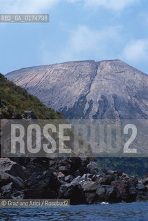 SICILIA  , ( ARCIPELAGO DELLE ISOLE EOLIE) ISOLA DI VULCANO   - © 2002 Graziano Arici/Rosebud2 / GEO / MARE