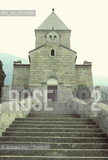 ALTO ADIGE (SUDTIROL), BOLZANO, SAN LEONARDO IN VAL PASSIRIA (ST.LEONHARD IN PASSEIER) CASA NATALE DI ANDREAS HOFER E CAPPELLA VOTIVA - © 2002 Graziano Arici/Rosebud2 / GEO / PROBLEMA ALTOATESINO