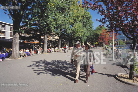 ALTO ADIGE (SUDTIROL), (BOLZANO), MERANO (MERAN) : LA PASSEGGIATA LUNGO PASSIRIO - © 2002 Graziano Arici/Rosebud2 / GEO