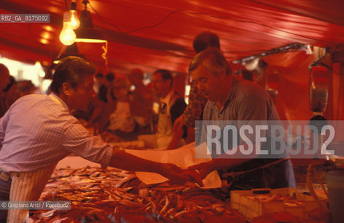 VENETO, CHIOGGIA  (VENEZIA) : MERCATO DEL PESCE -  © 2002 Graziano Arici/Rosebud2 / GEO /