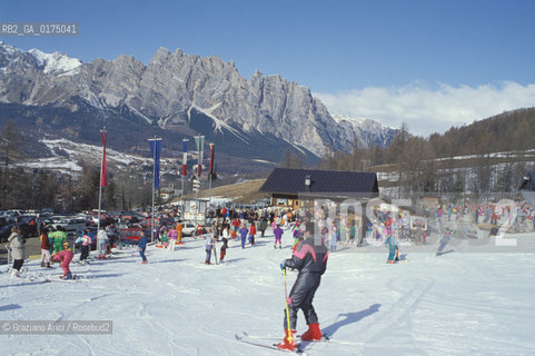 VENETO, CORTINA DAMPEZZO  (BELLUNO) :CAMPI DA SCI  -  © 2002 Graziano Arici/Rosebud2 / GEO / NEVE