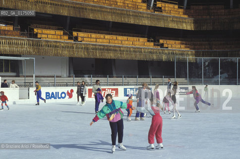 VENETO, CORTINA DAMPEZZO  (BELLUNO) : STADIO DEL GHIACCIO  -  © 2002 Graziano Arici/Rosebud2 / GEO / NEVE