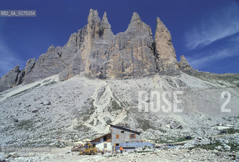 VENETO, TRE CIME DI LAVAREDO   (BELLUNO)  -  © 2002 Graziano Arici/Rosebud2 / GEO / MONTAGNA