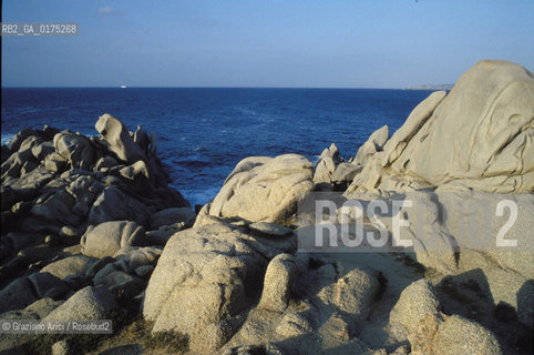 SARDEGNA, S.TERESA DI GALLURA (SASSARI): CAPO TESTA  ©Graziano Arici/Rosebud2 / GEO / MARE / ROCCIA