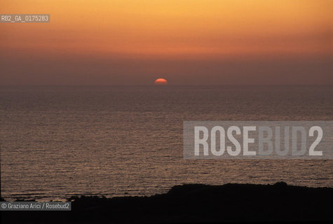 SARDEGNA, S.TERESA DI GALLURA (SASSARI): BOCCHE DI BONIFACIO  ©Graziano Arici/Rosebud2 / GEO / MARE / ROCCIA