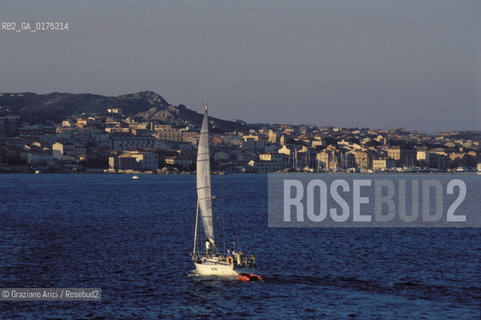 SARDEGNA, ISOLA DELLA MADDALENA (SASSARI)  ©Graziano Arici/Rosebud2 / GEO / MARE / ROCCIA