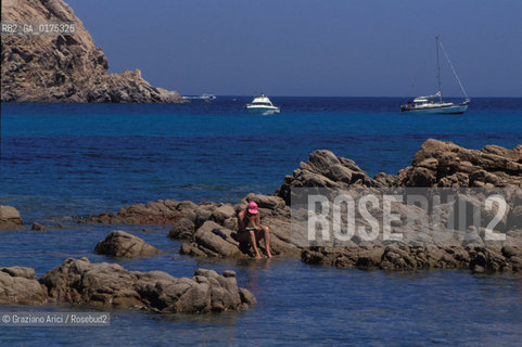 SARDEGNA, COSTA SMERALDA  (SASSARI)  © 2002 Graziano Arici/Rosebud2 / GEO / MARE / ROCCIA
