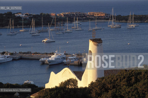 SARDEGNA, COSTA SMERALDA :  PORTO CERVO (SASSARI)  © 2002 Graziano Arici/Rosebud2 / GEO / MARE /