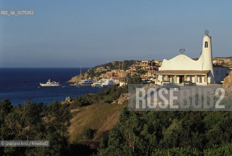 SARDEGNA, COSTA SMERALDA :  PORTO CERVO . CHIESETTA (SASSARI)  © 2002 Graziano Arici/Rosebud2 / GEO / MARE