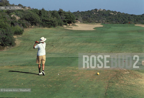 SARDEGNA, COSTA SMERALDA :  PORTO CERVO . GOLF CLUB PEVERO (SASSARI)  © 2002 Graziano Arici/Rosebud2 / GEO / MARE / SPORT