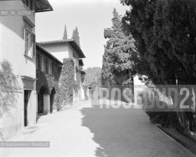 THE ART CRITIC BERNARD BERENSONS VILLA  I TATTI  IN SETTIGNANO ( FLORENCE ) - 1951 - © ARCHIVIO Graziano Arici/Rosebud2  / ARTE / CRITICO / VILLA