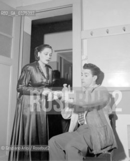 THE ARTISTS LUCIENNE BOYER AND JACQUES PILLS - LAUSANNE - 1948 - © ARCHIVIO Graziano Arici/Rosebud2  / VARIE / ARTE
