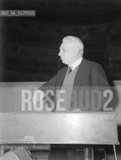 THE CONDUCTOR TULLIO SERAFIN AT THE  LA FENICE THEATRE - VENICE - 1948 - © ARCHIVIO Graziano Arici/Rosebud2  / MUSICA / DIRETTORE D ORCHESTRA /  TEATRO LA FENICE