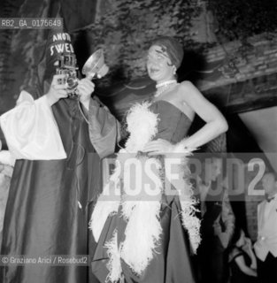 THE COUNTESS PASOLINI - VENICE- 1954 © ARCHIVIO Graziano Arici/Rosebud2  / CONTESSA / NOBILTA / FOTOGRAFO