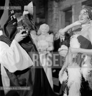 THE COUNTESS PASOLINI - VENICE- 1954 © ARCHIVIO Graziano Arici/Rosebud2  / CONTESSA / NOBILTA / FOTOGRAFO